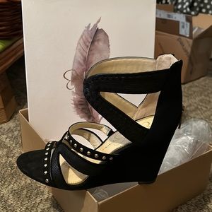 Jessica Simpson Wedges